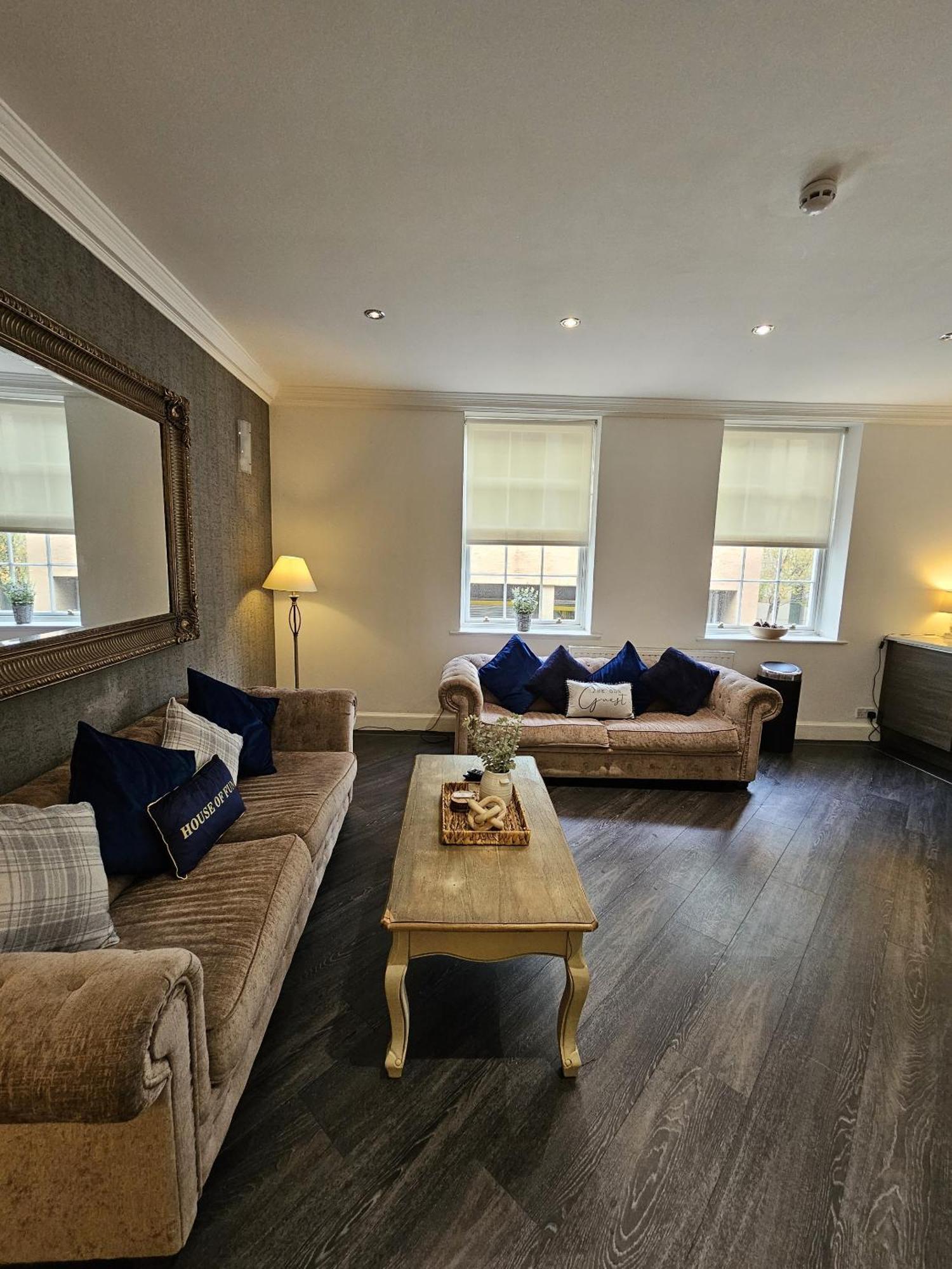 Customs House Bed and Breakfast Liverpool Esterno foto
