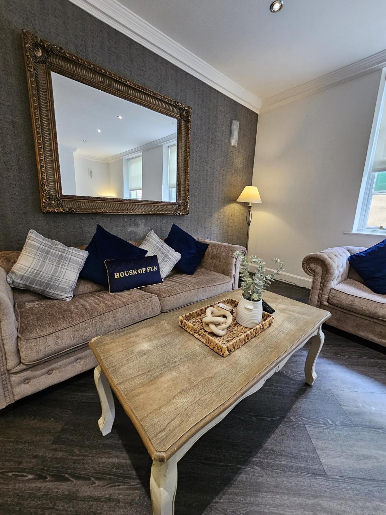 Customs House Bed and Breakfast Liverpool Esterno foto