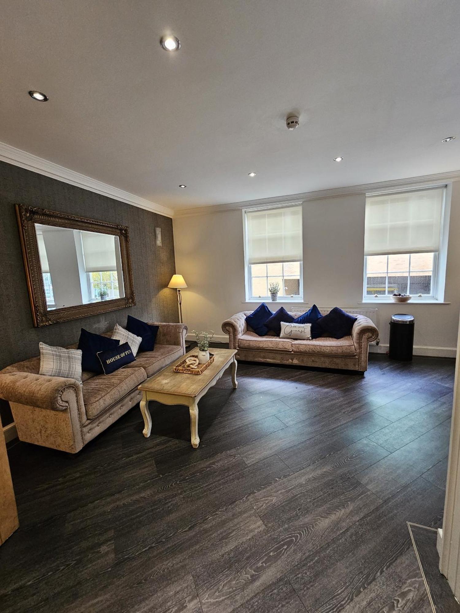 Customs House Bed and Breakfast Liverpool Esterno foto