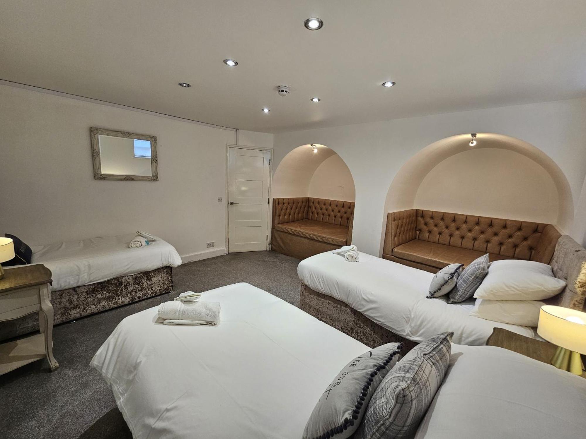 Customs House Bed and Breakfast Liverpool Esterno foto