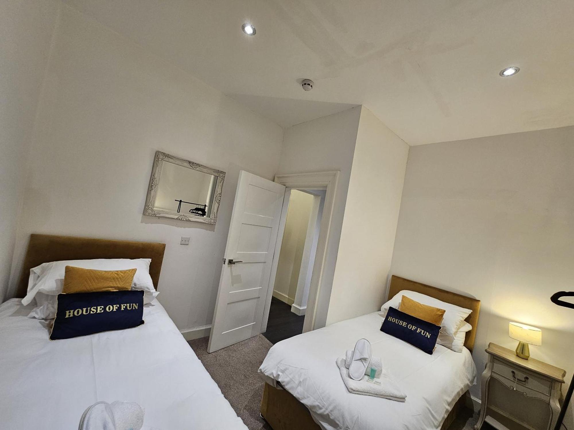 Customs House Bed and Breakfast Liverpool Esterno foto